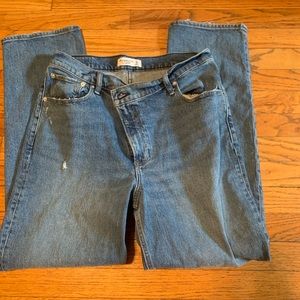 Abercrombie and fitch 90s straight jeans size 31.